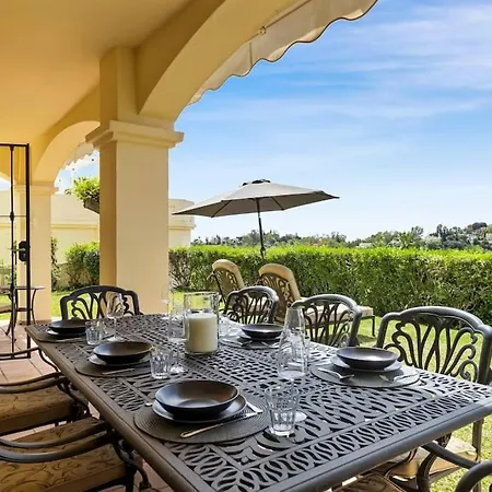La Quinta Hills - Luxury Apartment